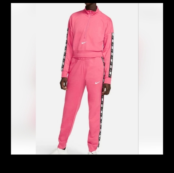 Women's Nike sweatpants only - Picture 4 of 10